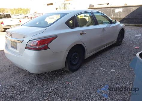 2014 Nissan Altima 2.5 S from USA, damaged, VIN 1N4AL3AP2EC139616